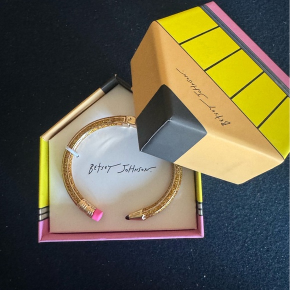 Betsey Johnson Golden “pencil” bracelet with pink “eraser” in super fun box✏️